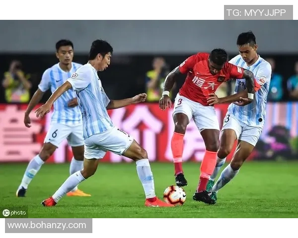 2018年广州恒大与广州富力精彩对决回顾及赛后分析 2018年广州恒大与广州富力精彩对决回顾及赛后分析