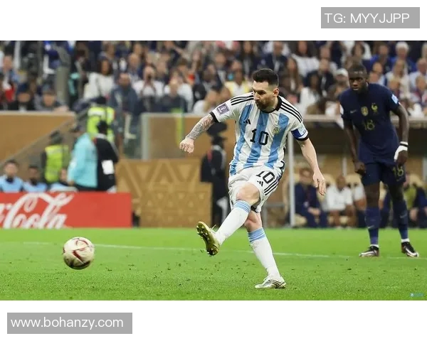 梅西带领阿根廷征战世界杯决赛 展现无与伦比的领袖魅力与球场智慧