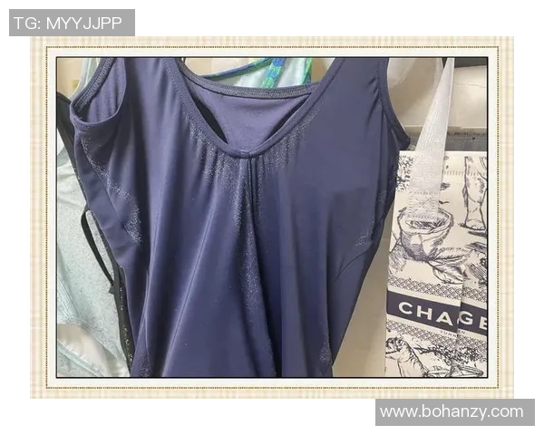 泳装选择技巧大揭秘 如何根据身材与场合挑选最合适的泳装款式