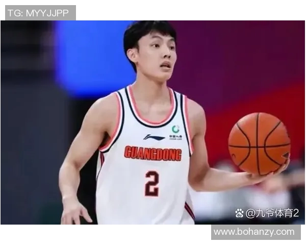 南京篮球队在邀请赛中的强劲表现与战术分析 南京篮球队在邀请赛中的强劲表现与战术分析
